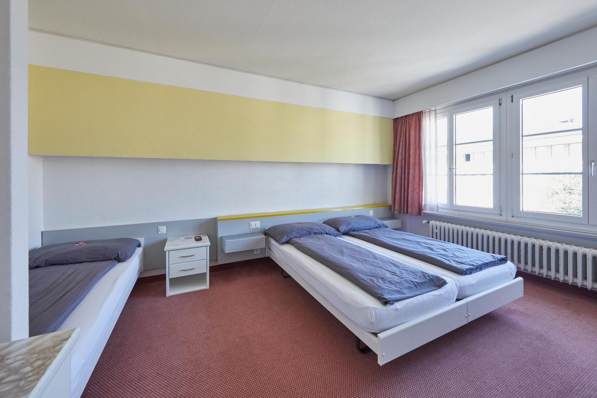 Hotel Rotes Haus บรุกก์ ภายนอก รูปภาพ
